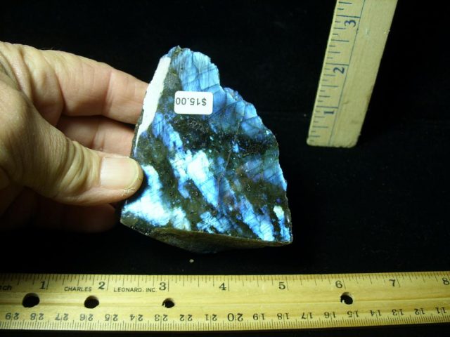 Free-form  Labradorite  (030921d)